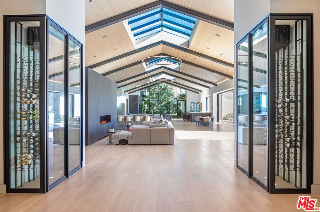 11865 Ellice St, Malibu CA  exterior