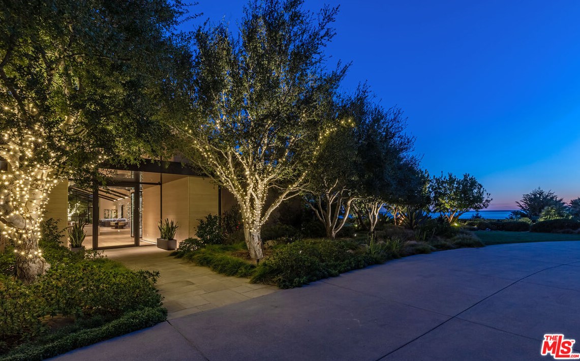 11865 Ellice St, Malibu CA  exterior