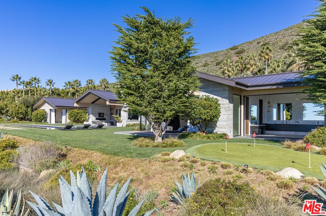 11865 Ellice St, Malibu CA  exterior