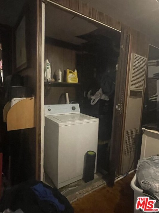 1349 Mesa Dr, Barstow CA  92311-2414 exterior