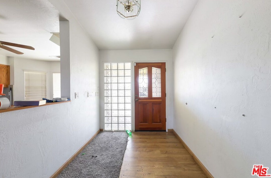 11100 Dee Dee Ct, Bakersfield CA  93312-3204 exterior