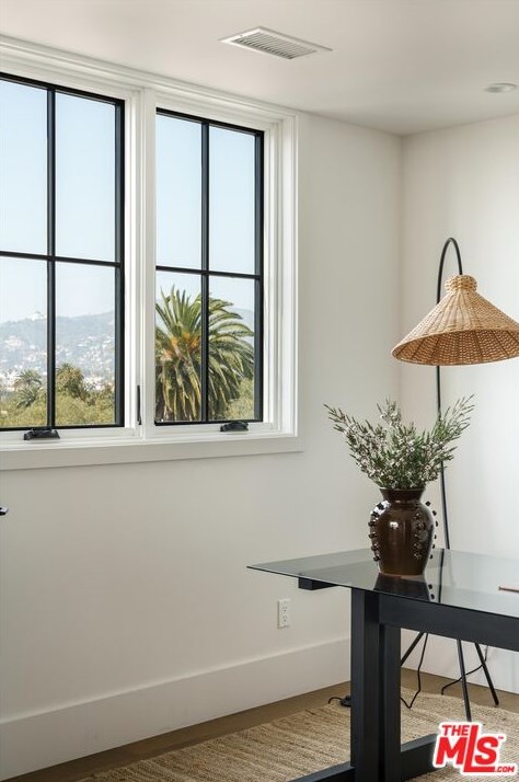 1349 Lucile Ave, Los Angeles CA  90029-1520 exterior