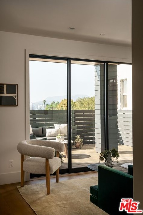 1349 Lucile Ave, Los Angeles CA  90029-1520 exterior