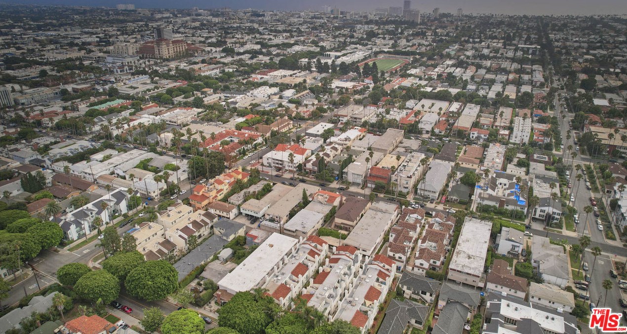 924 20th St, Santa Monica CA  90403-3349 exterior