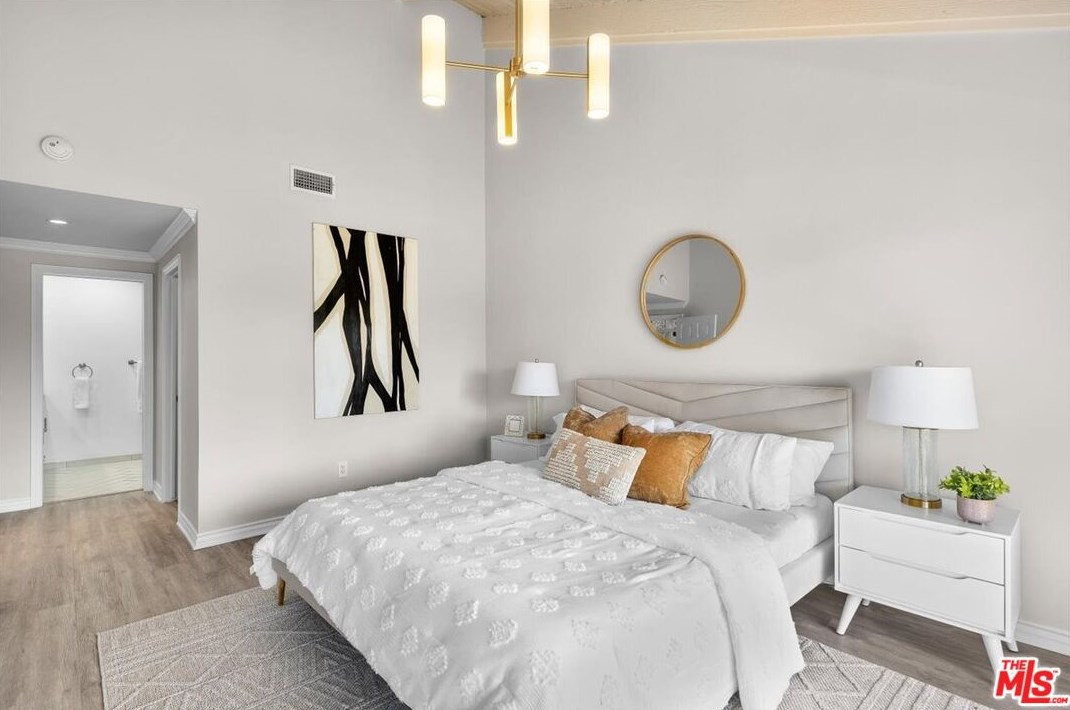 440 Pinehurst Ct, Fullerton CA  92835-2734 exterior