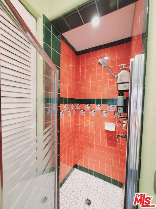 10436 Cheviot Dr, Los Angeles CA  90064-4408 exterior