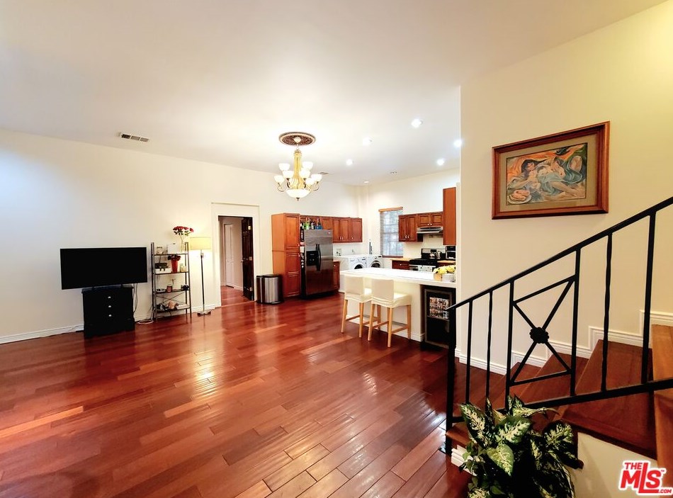 10436 Cheviot Dr, Los Angeles CA  90064-4408 exterior