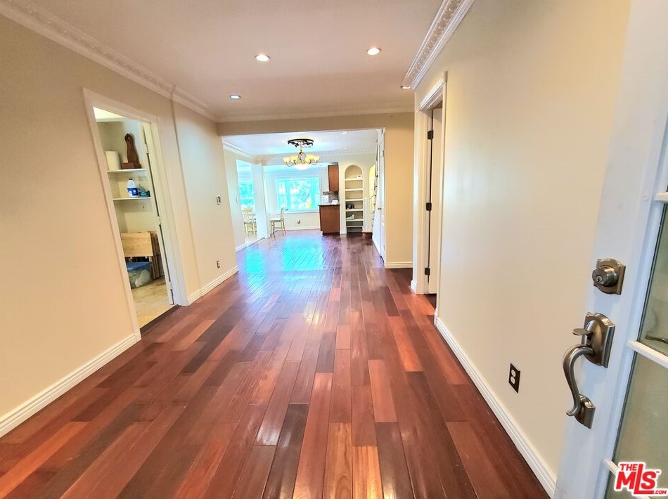 10436 Cheviot Dr, Los Angeles CA  90064-4408 exterior