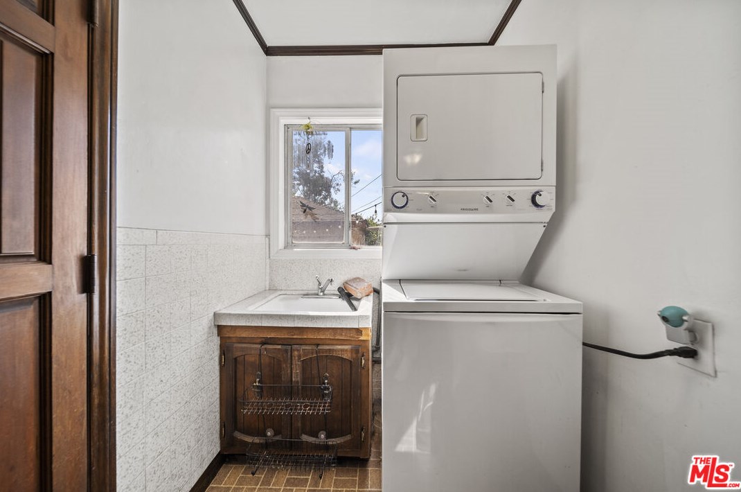 11278 Ivy Pl, Los Angeles CA  90064-3917 exterior