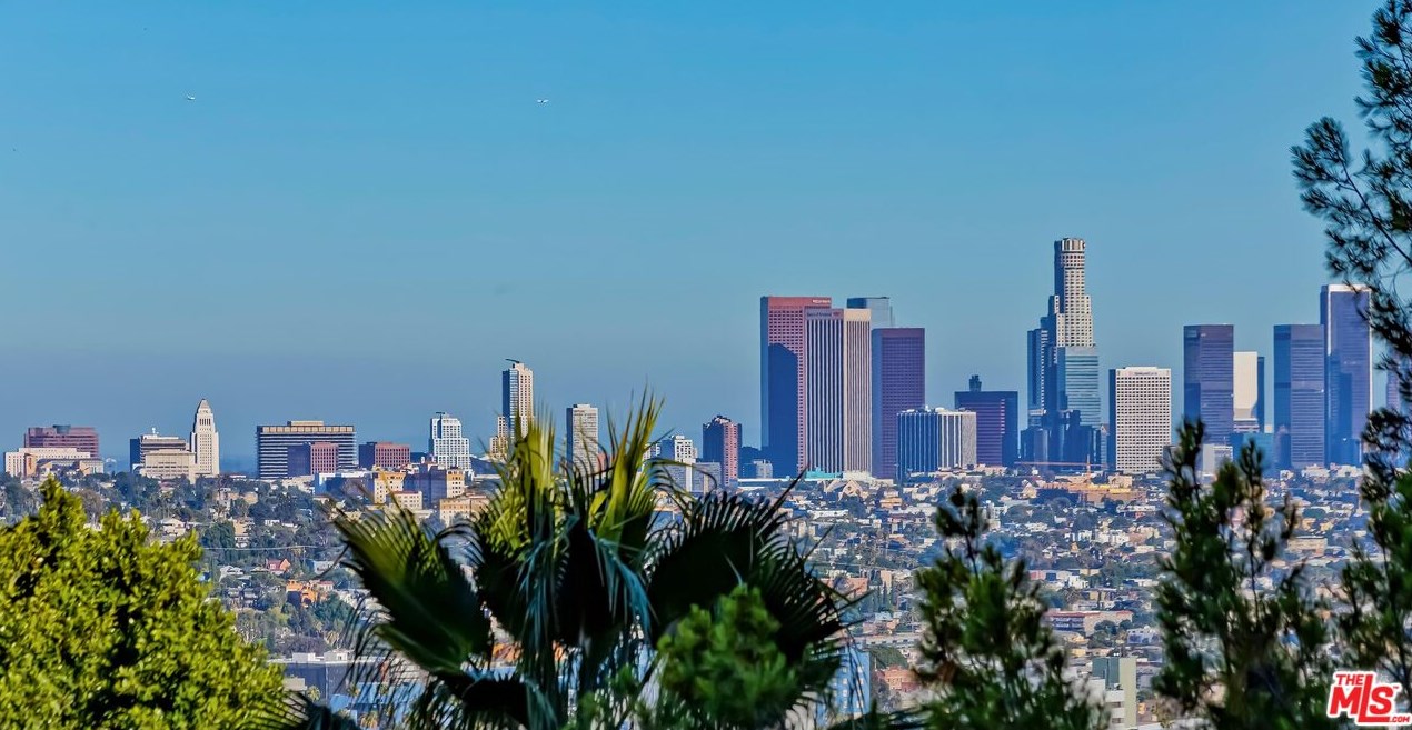 2191 Ponet Dr, Los Angeles CA  90068-3645 exterior