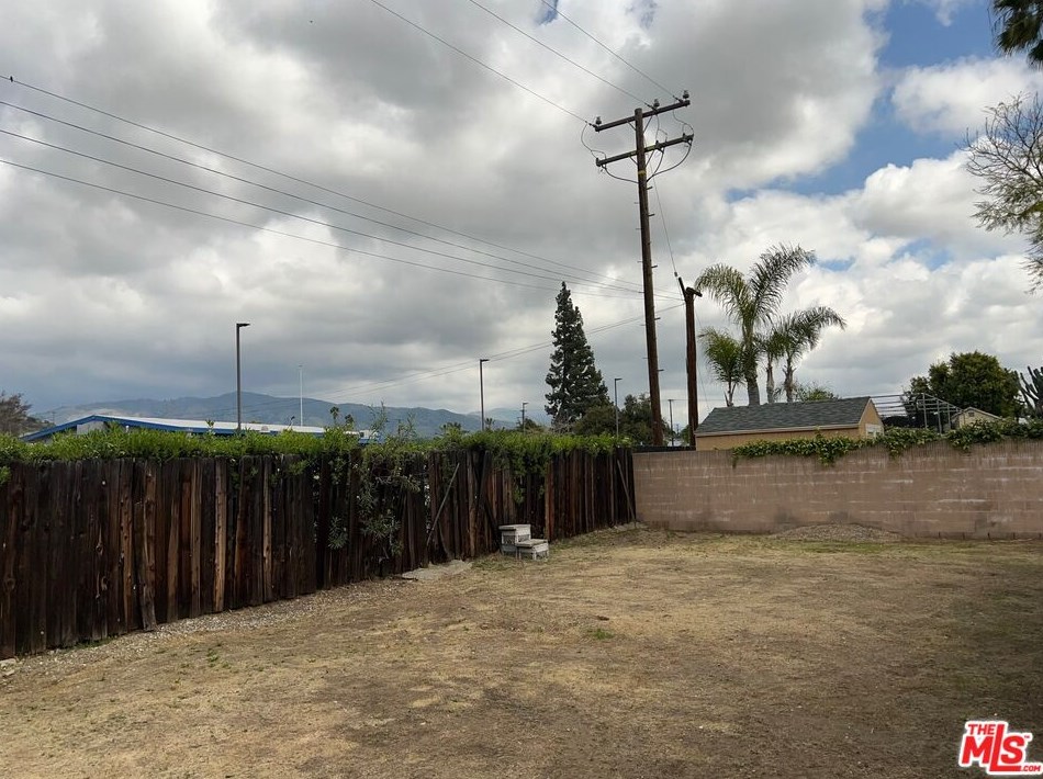817 Juanita Ave, Glendora CA  91740-6065 exterior