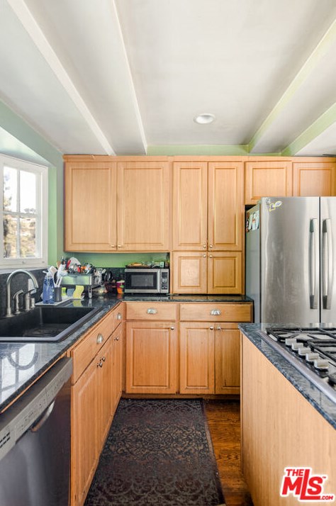 1437 Mountain St, Glendale CA  91207-1259 exterior