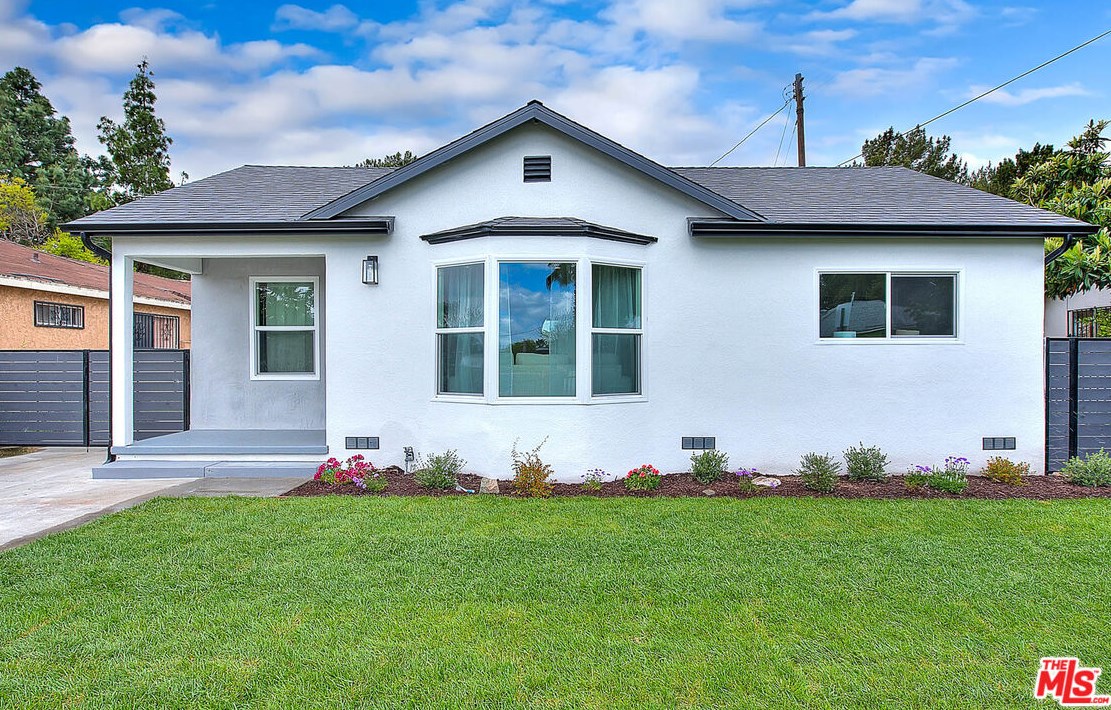 12023 Belhaven St, Los Angeles CA  90059-2832 exterior