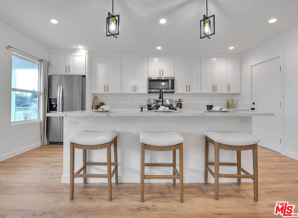 12023 Belhaven St, Los Angeles CA  90059-2832 exterior