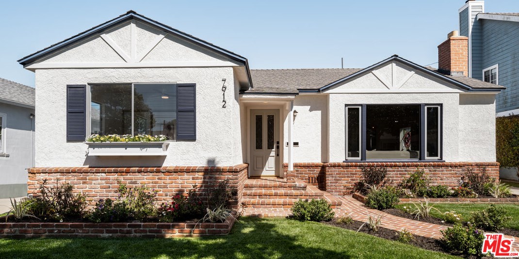 7912 Mcconnell Ave, Los Angeles CA  90045-1046 exterior