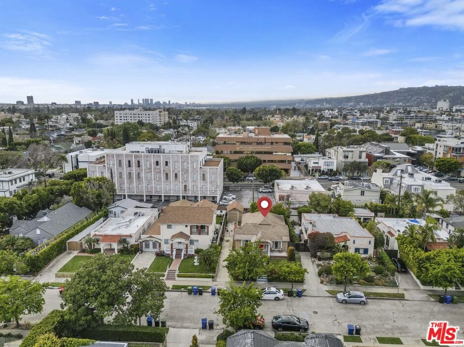 617 Gower St, Los Angeles CA  90038-3913 exterior