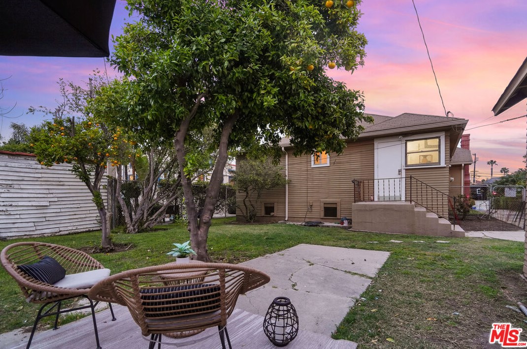 617 Gower St, Los Angeles CA  90038-3913 exterior