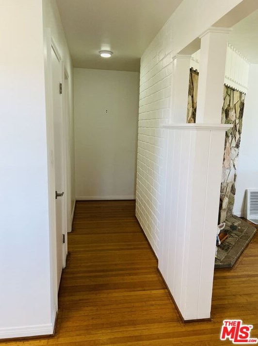 10746 Cranks Rd, Los Angeles CA  90230-5481 exterior