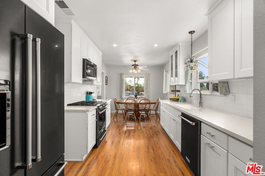1019 Heather St, Glendora CA  91740-5805 exterior