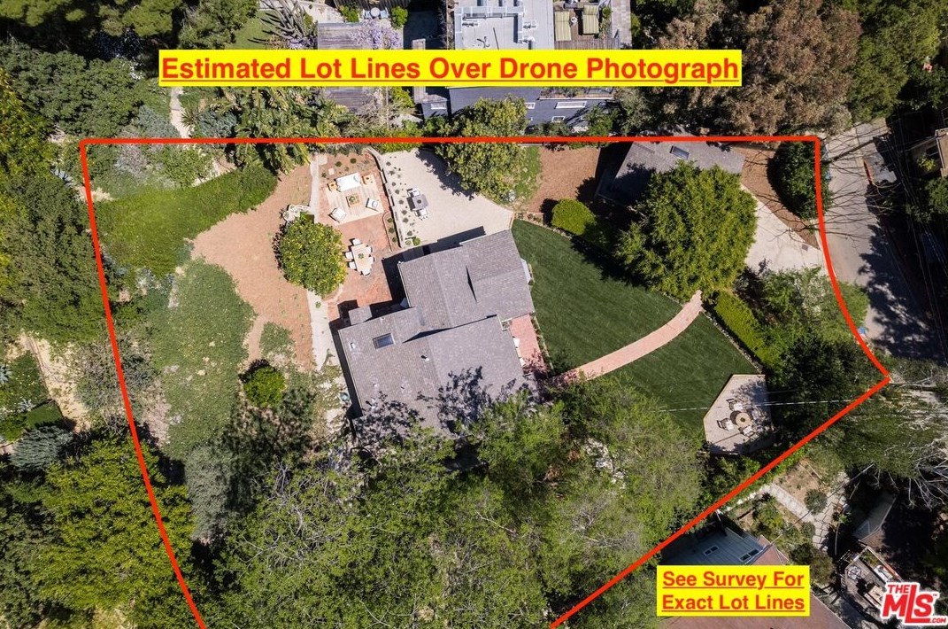 8983 Wonderland Ave, Los Angeles CA  90046-1853 exterior