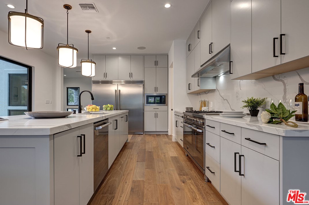 4123 Jackson Ave, Los Angeles CA  90232-3233 exterior