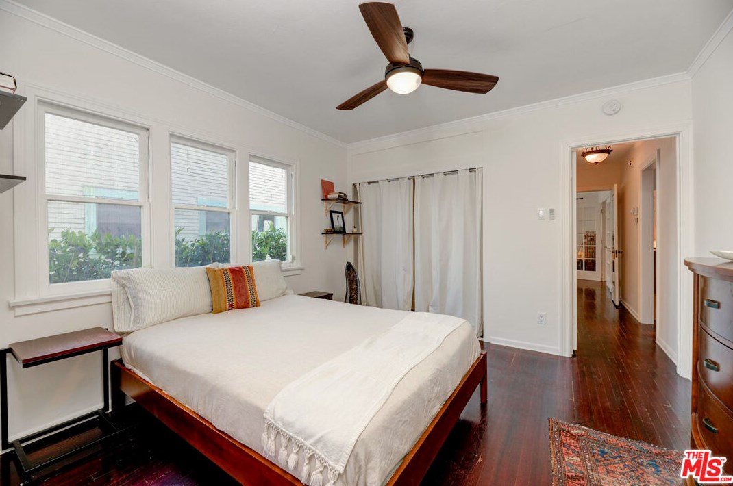 5226 Meridian St, Los Angeles CA  90042-1712 exterior