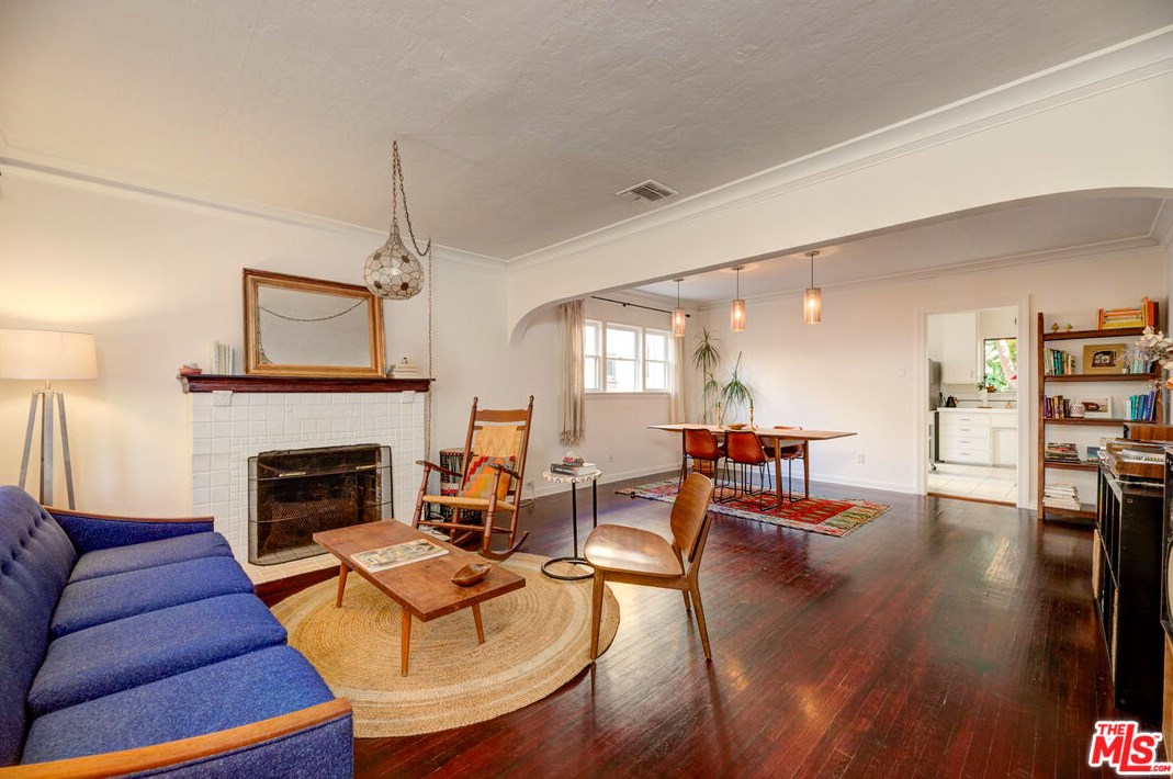 5226 Meridian St, Los Angeles CA  90042-1712 exterior
