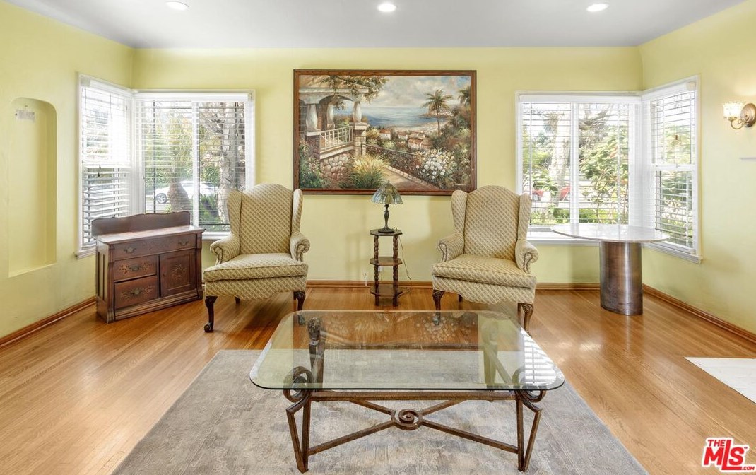 2440 Colby Ave, Los Angeles CA  90064-3004 exterior