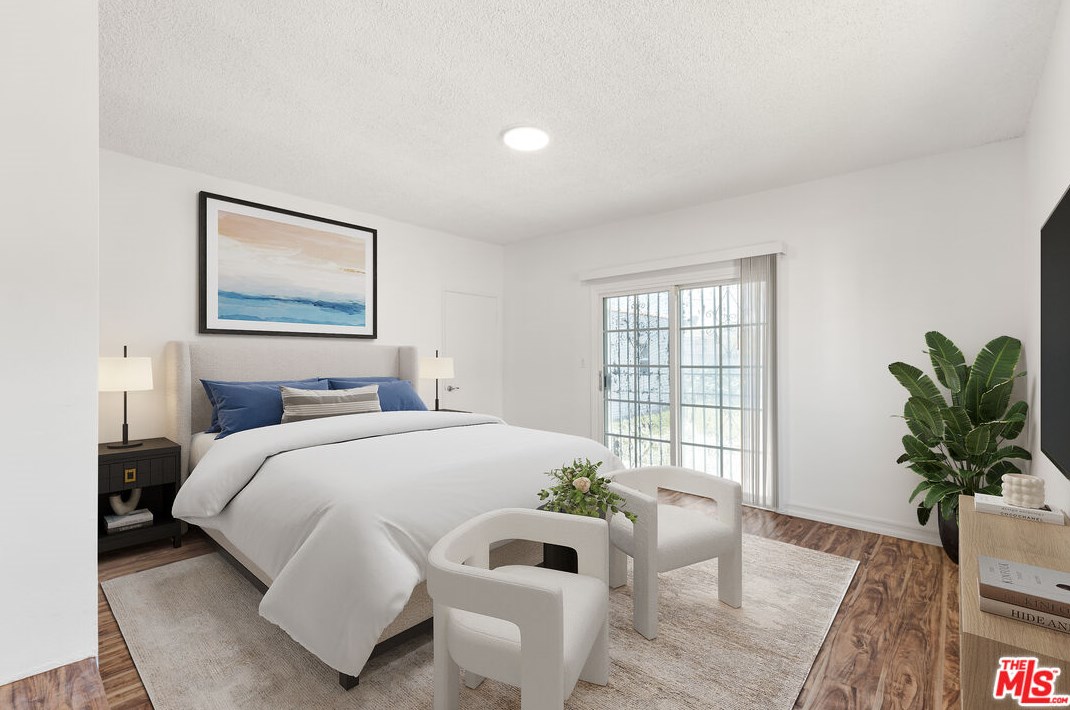 3626 62nd St, Los Angeles CA  90043-3704 exterior
