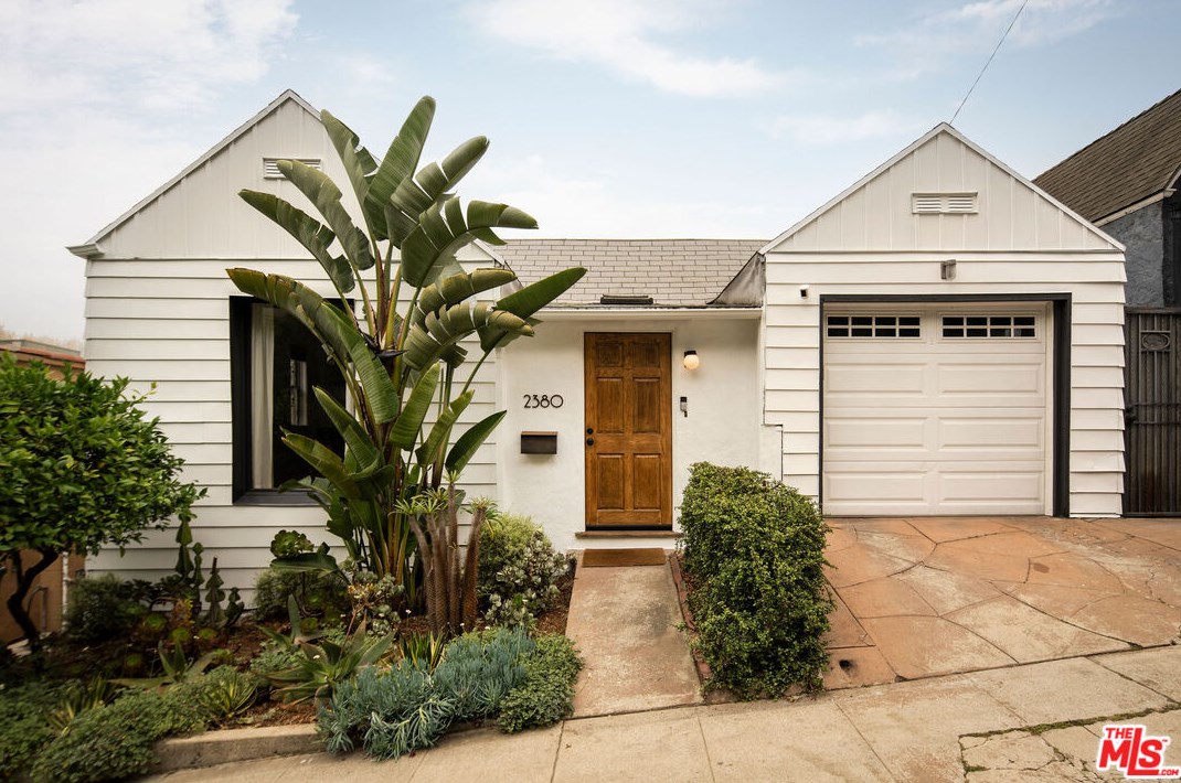 2380 Lake View Ave, Los Angeles CA  90039-4021 exterior