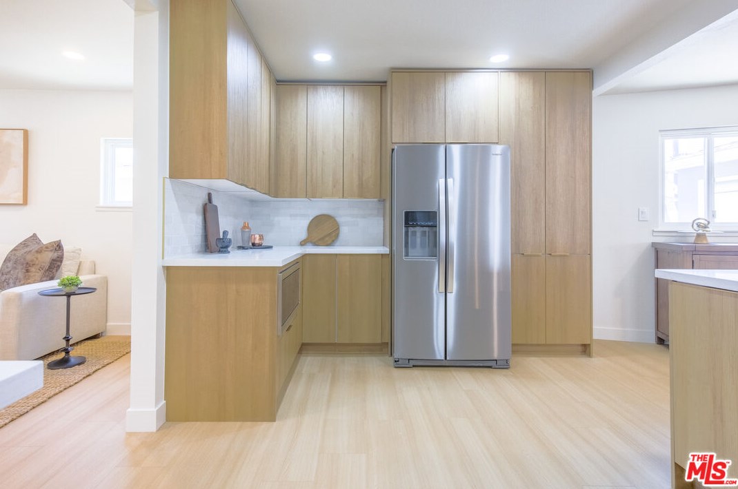 2433 238 St, Torrance CA  90505-4510 exterior