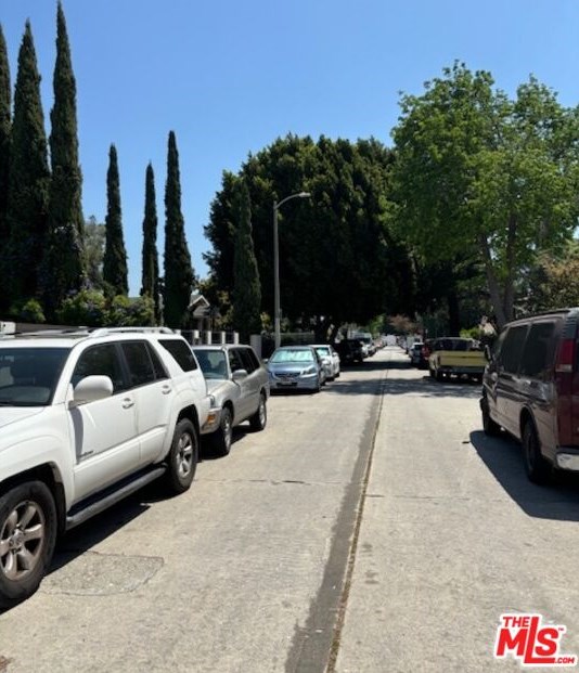 4031 Sequoia St, Los Angeles CA  90039-1122 exterior