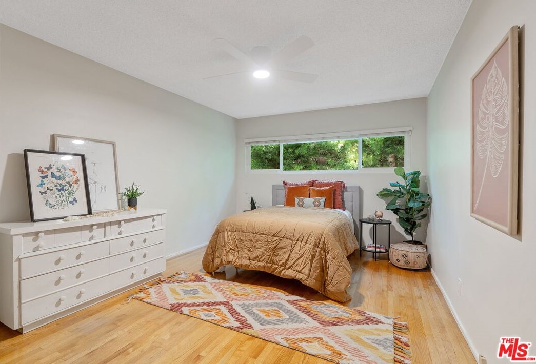 1505 Mariposa Ave, El Segundo CA 90245-3229 exterior