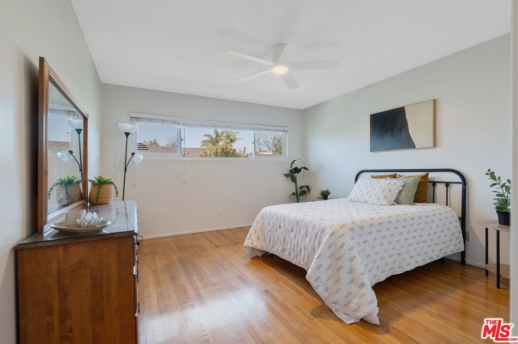 1505 Mariposa Ave, El Segundo CA 90245-3229 exterior