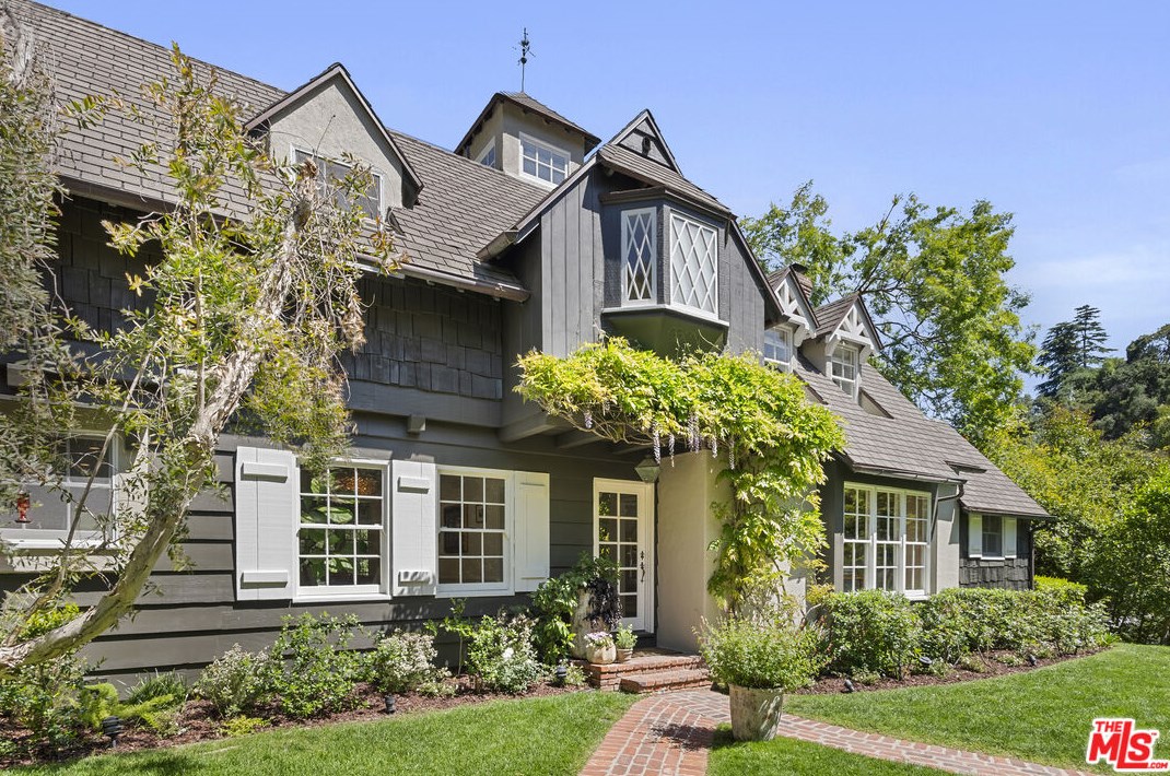 7613 Willow Glen Rd, Los Angeles CA  90046-1655 exterior