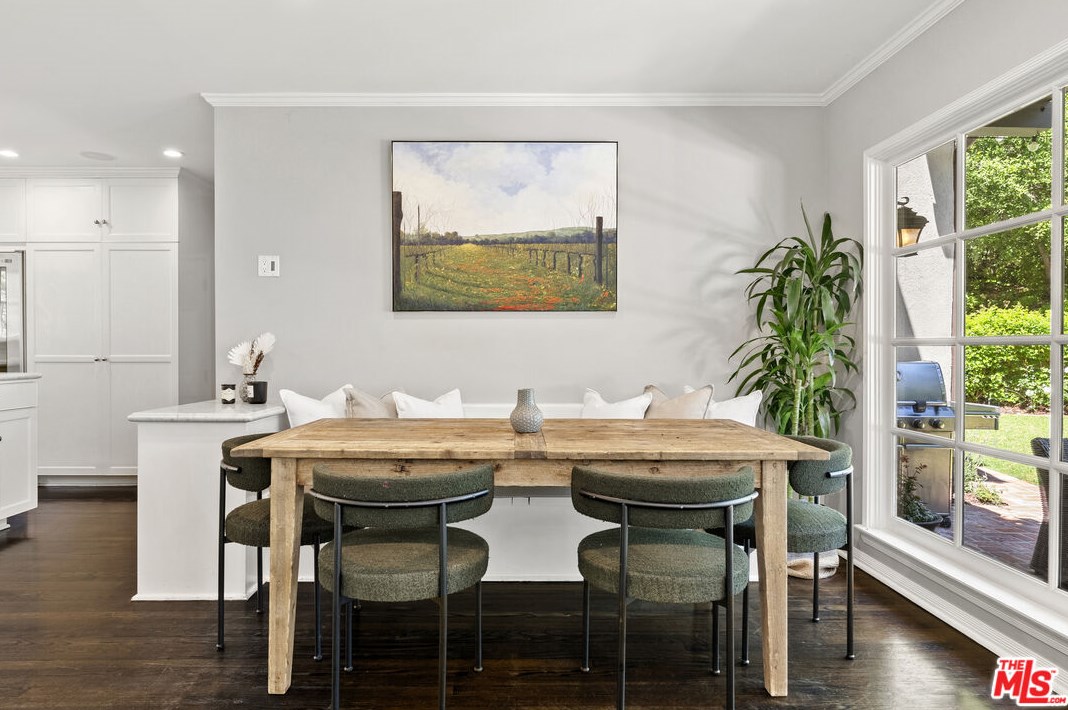 7613 Willow Glen Rd, Los Angeles CA  90046-1655 exterior