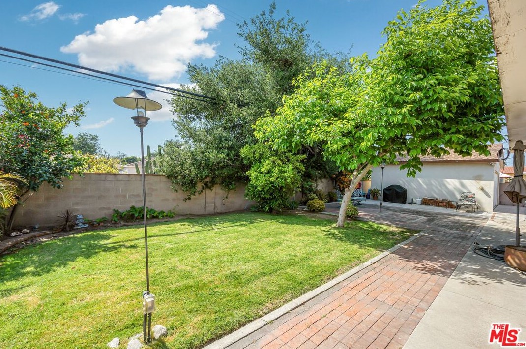 333 Nora Ave, West Covina CA  91790-1517 exterior