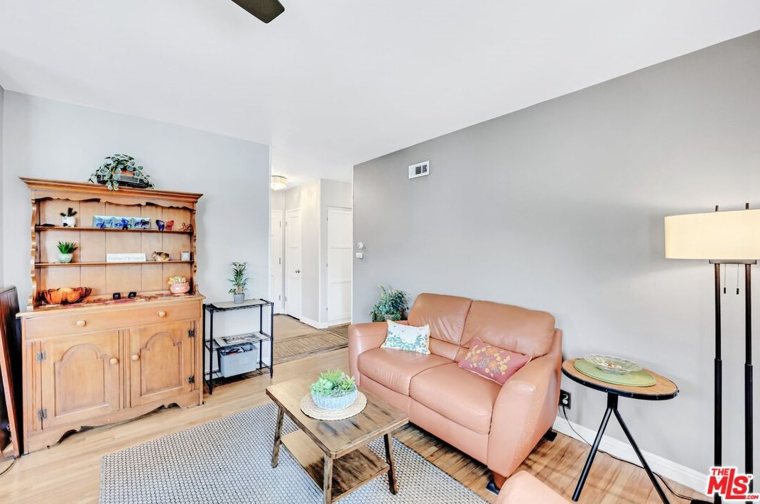 333 Nora Ave, West Covina CA  91790-1517 exterior