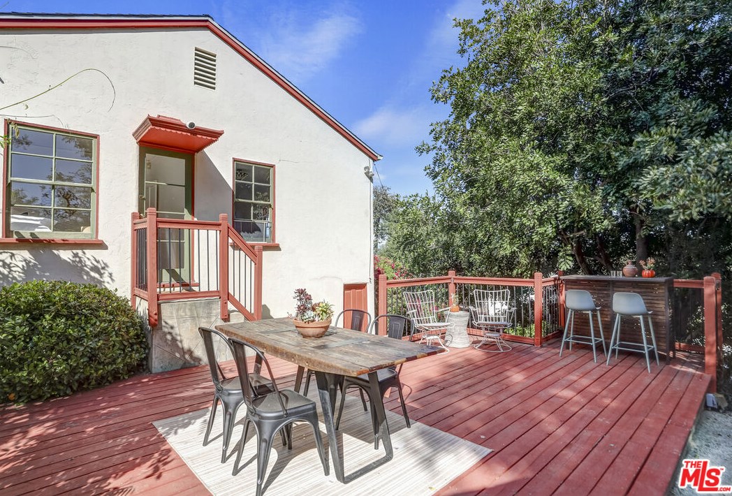 201 Wayland St, Los Angeles CA  90042-3539 exterior