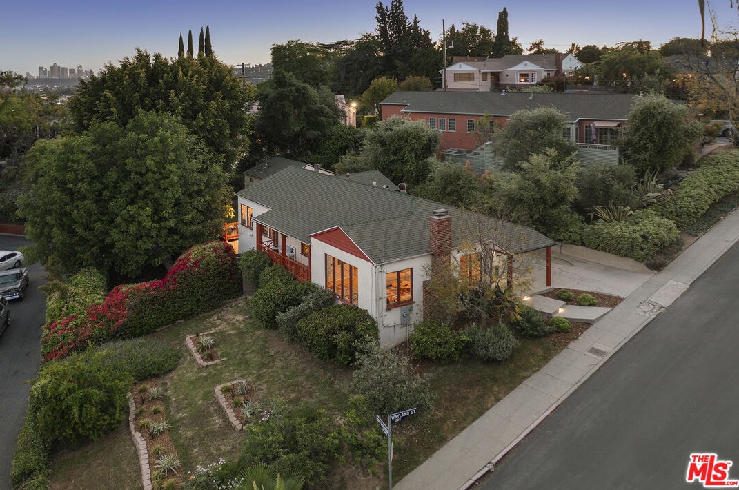 201 Wayland St, Los Angeles CA  90042-3539 exterior