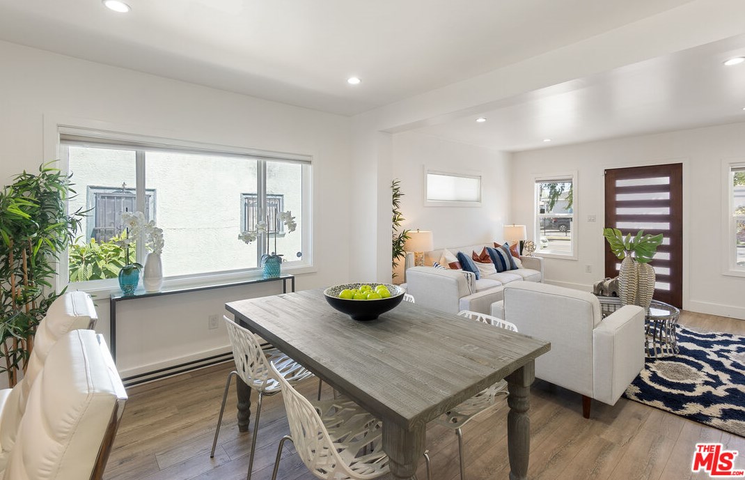 3201 59th Pl, Los Angeles CA  90043-3154 exterior