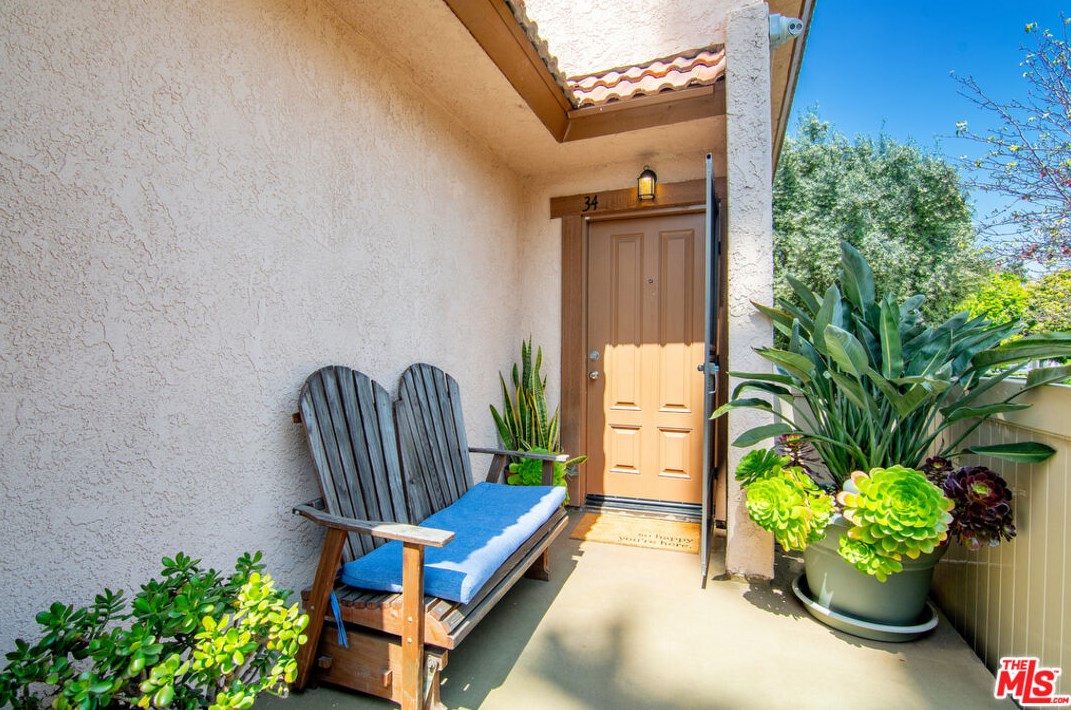 4365 Mclaughlin Ave, Los Angeles CA  90066-5956 exterior