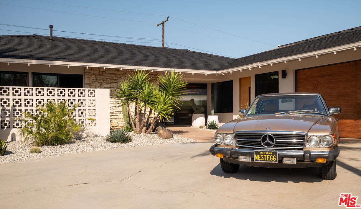 6504 Springpark Ave, Los Angeles CA  90056-2224 exterior