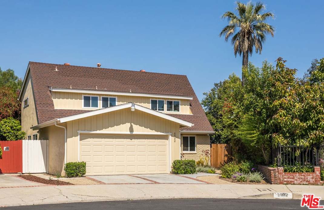 5932 Colbath Ave, Van Nuys CA  91401-4326 exterior