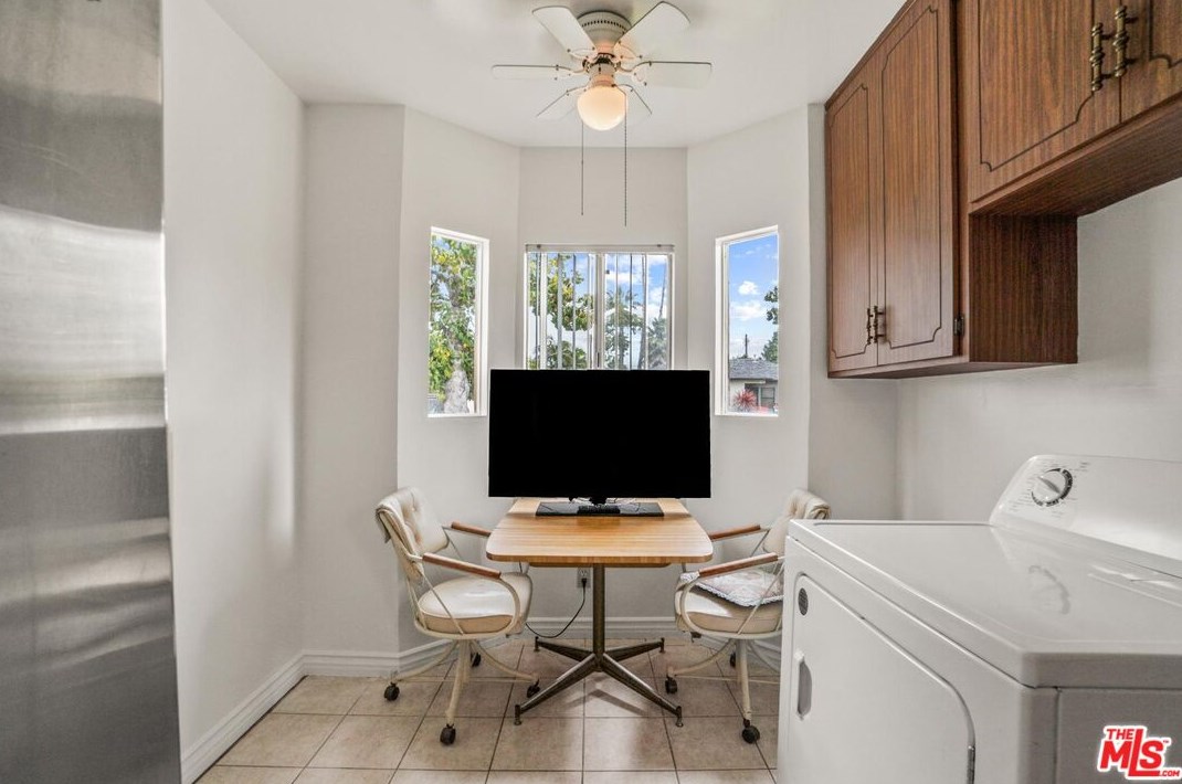 2707 Westgate Ave, Los Angeles CA  90064-3527 exterior