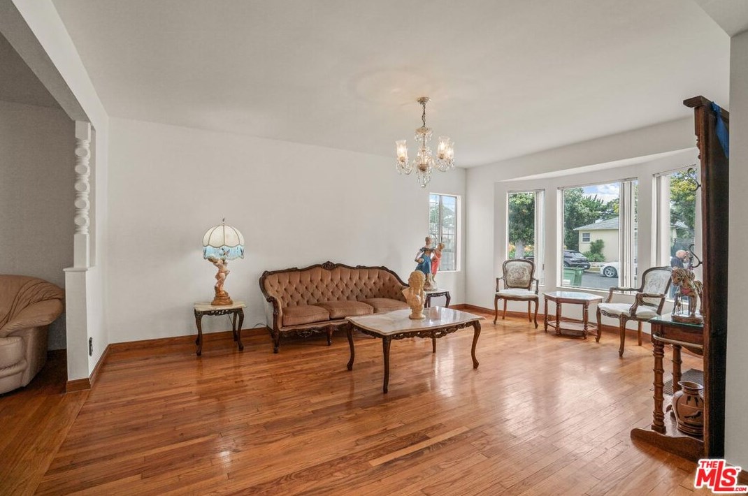 2707 Westgate Ave, Los Angeles CA  90064-3527 exterior