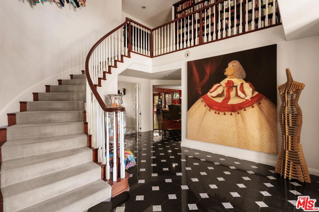 15524 Collina Strada, Los Angeles CA  90077-1514 exterior