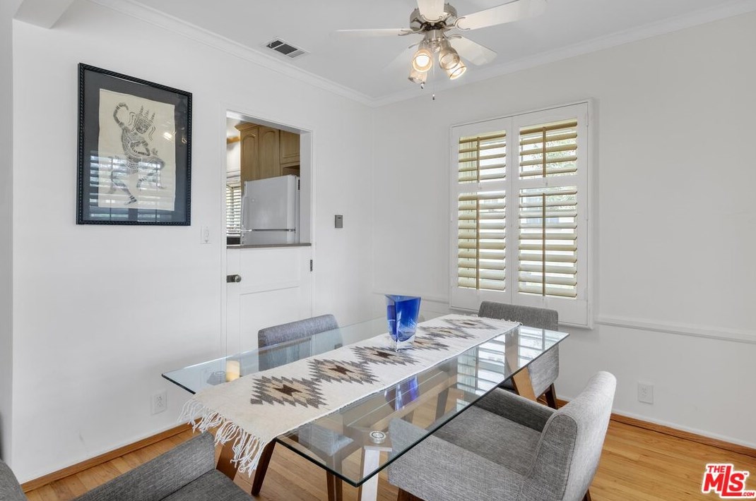 7818 Mcconnell Ave, Los Angeles CA  90045-1044 exterior