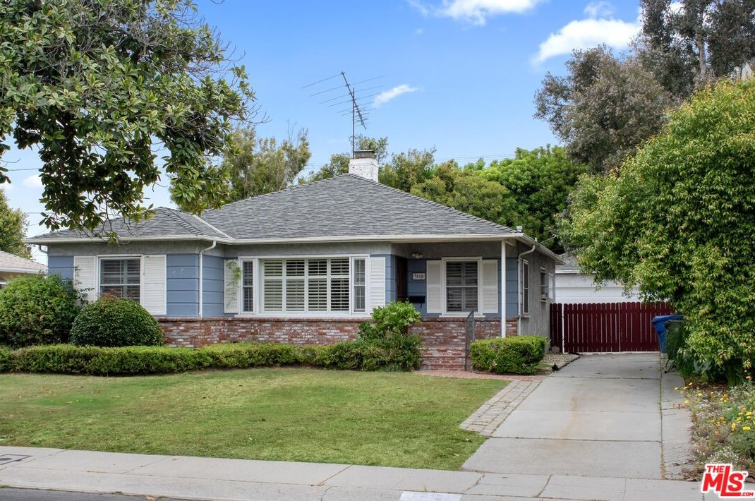 7818 Mcconnell Ave, Los Angeles CA  90045-1044 exterior