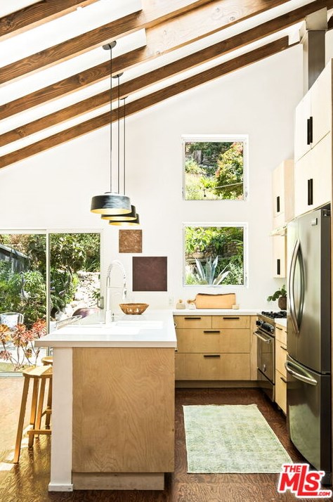 2174 Stanley Hills Dr, Los Angeles CA  90046-1530 exterior